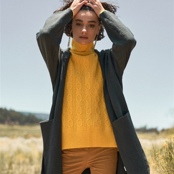 CASUAL DOLLZ Yellow Cable Knit Sweater - Picture 5 of 8